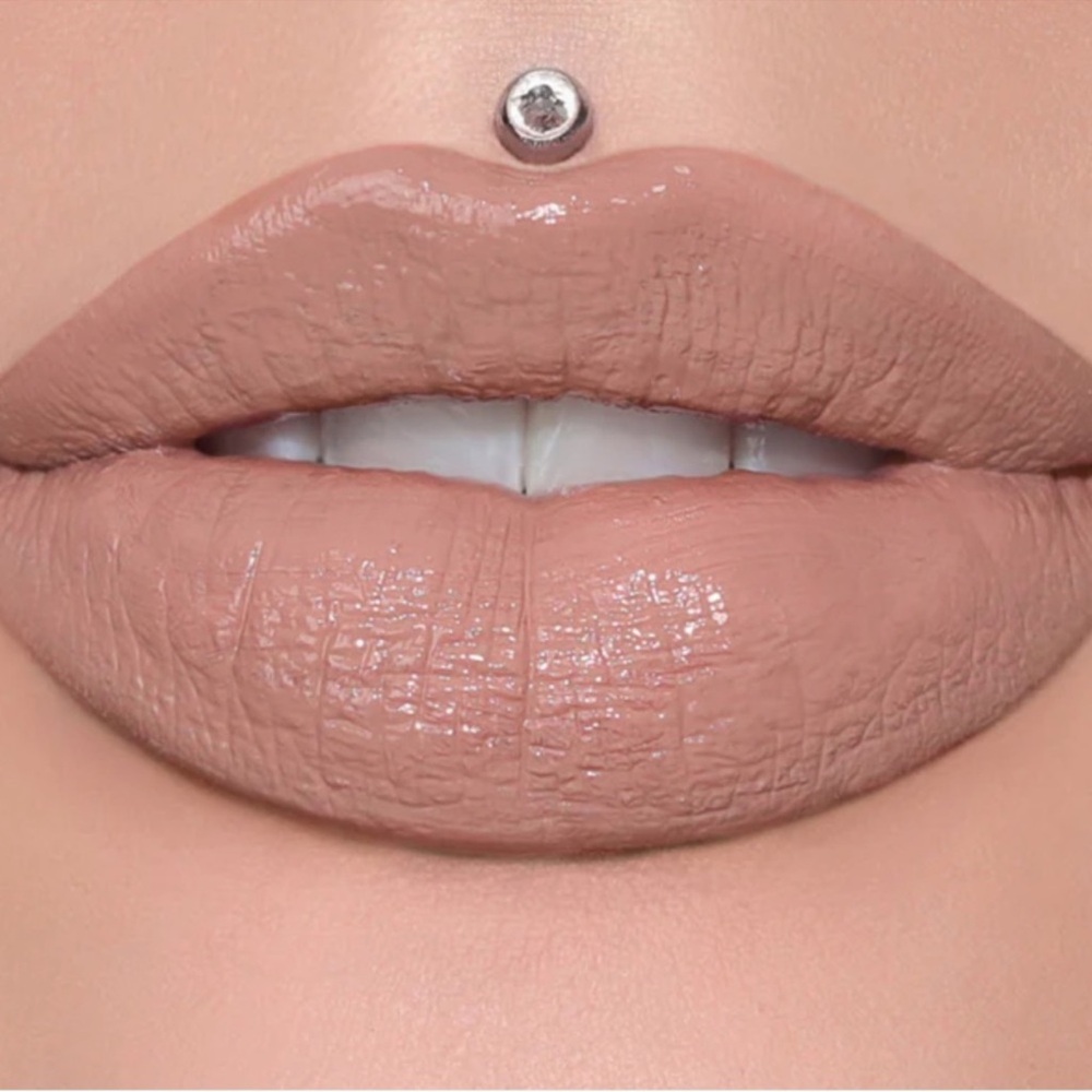 jeffree star blow my candles supreme gloss nude shade, new in box